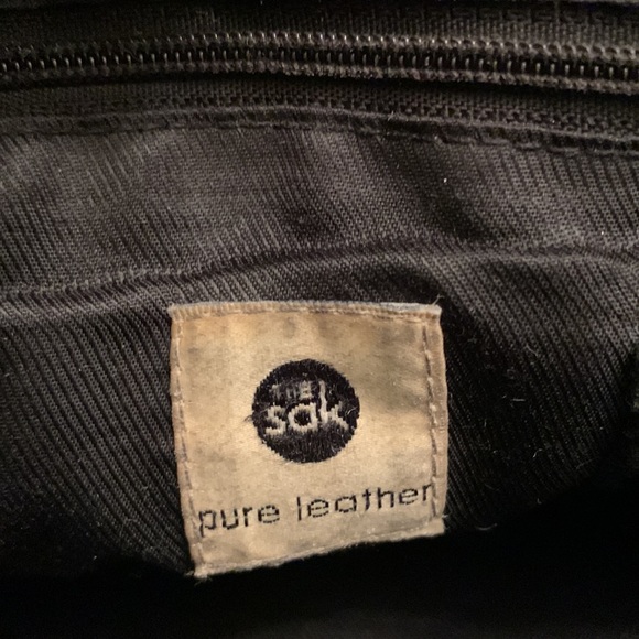 The Sak Black Pure Leather Crossbody Purse. - Picture 10 of 12